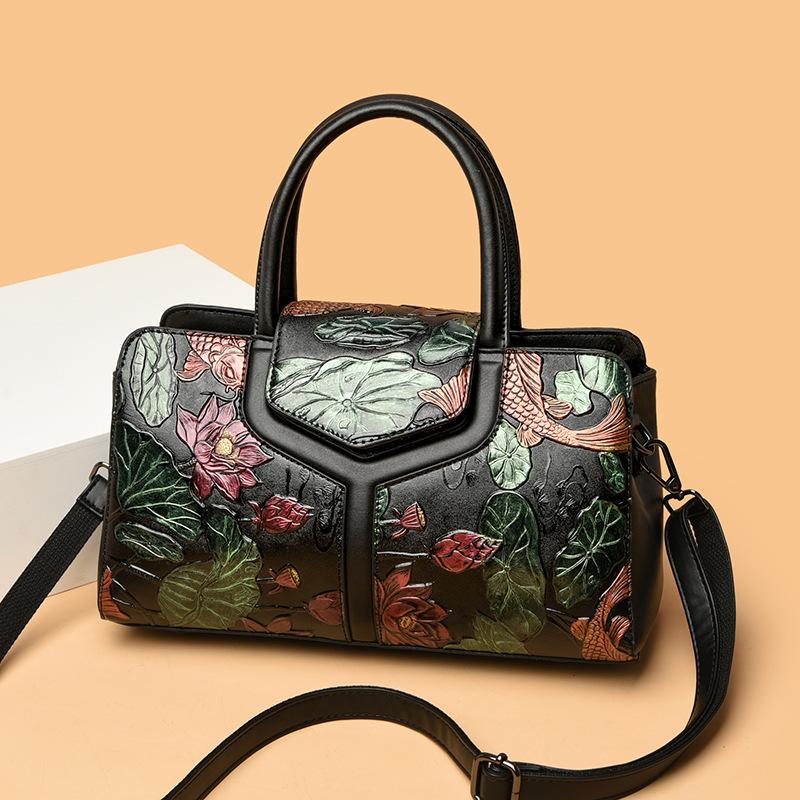 Женская сумка 2022 Китайский стиль Новый Ретро Счастливая Рыба Женская сумка Креативная Сумка-клатч Тисненая Сумка для Мамы Среднего возраста Модный