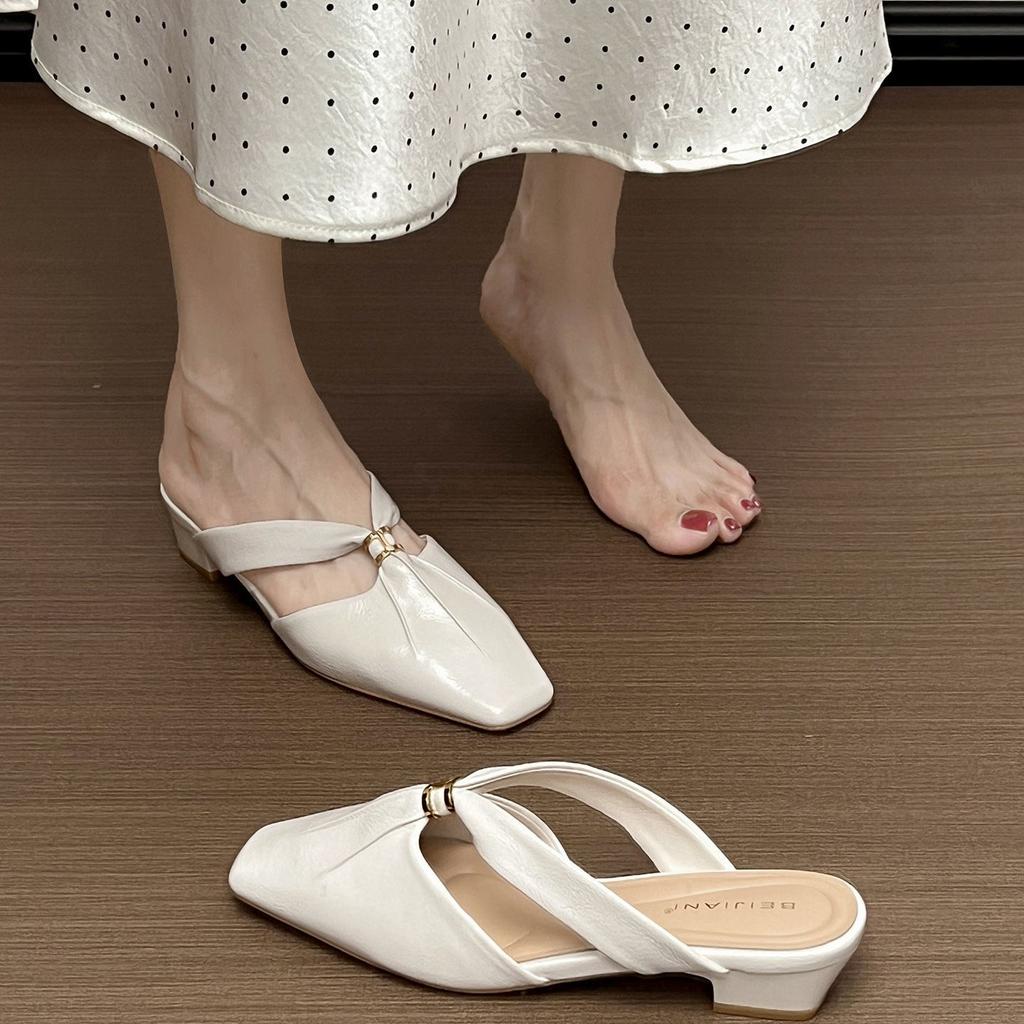 Square head half-drag Muller shoes low heels 2025 summer new square head absolute child beige wear cool slippers women