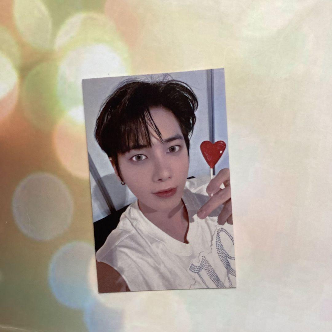 

[USED] Korean TXT Love Language Sanok Taehyung Trading Card (1 piece)