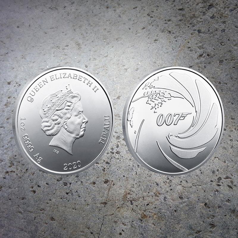 

2020 Queen James Bond Gold Coin, Micro Badge, Commemorative Coin, Collection, Relief срібний