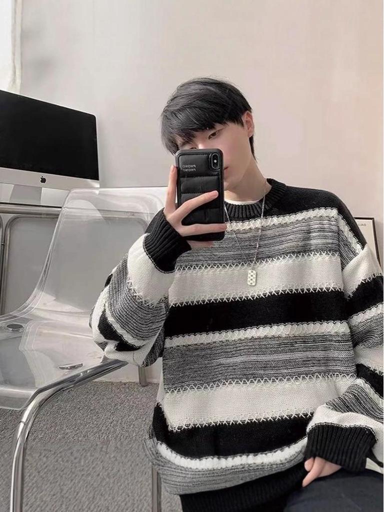 Men’s Trendy Korean Striped Knit Sweater – High-End, Versatile & Stylish