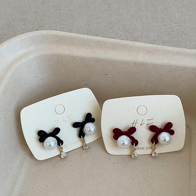 Niche Velvet Bow Pearl Zircon Stud Earrings Female Gentle Sweet Retro Light Luxury Elegant Versatile Earrings