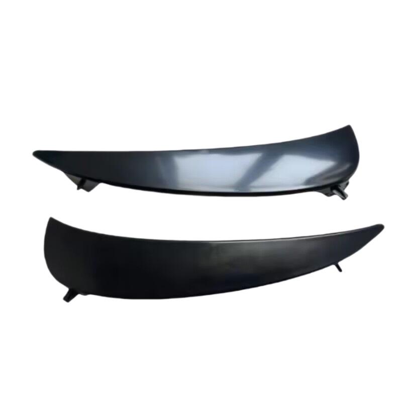 Ozdobna listwa przedniego zderzaka Mercedes Klasy E W213 C238 (2138856306/2138856406)