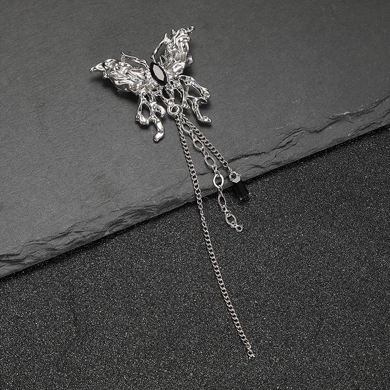 Elegant Vintage Butterfly Tassel Brooch: Versatile, Long Fashion Pin for Women