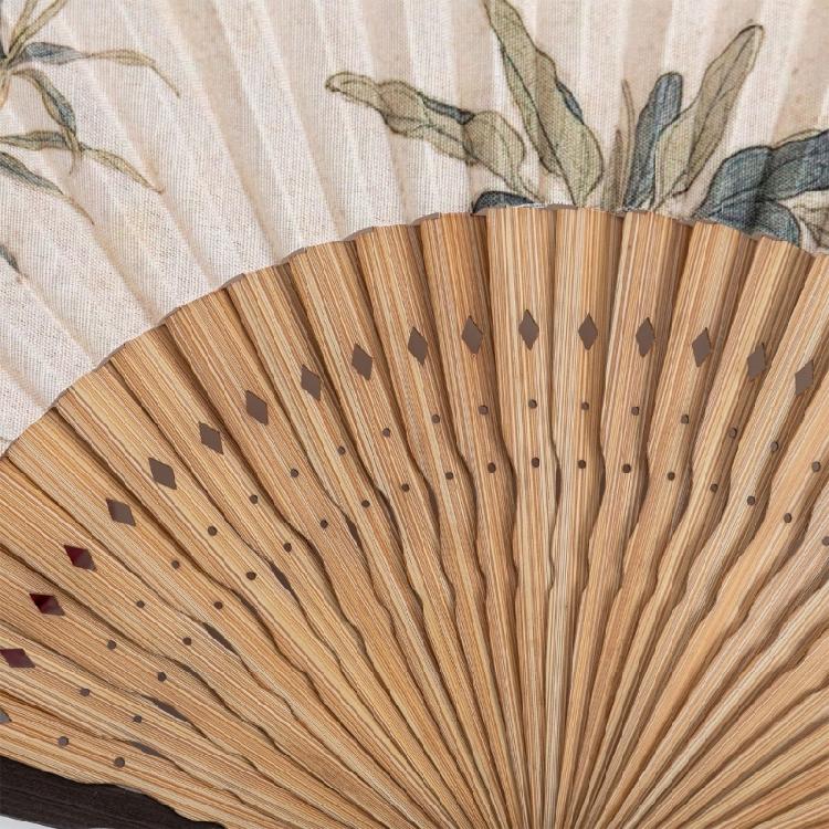 Chinese Vintage Butterfly Flower Pattern Folding Fan Cotton Linen Handheld Fan for Cultural Event and Home Decoration