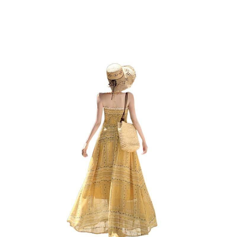 Helles Sommer-Neckholder-Camisole-Kleid Damen Sommer Neu Urlaub Schlankes Temperament Langes Freizeitkleid