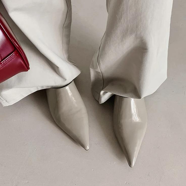 Baotou Niedrige Absatzsandalen Damen Spitz Tiefer Ausschnitt Rutschfeste Abriebfeste Sandalen Outdoor Hausschuhe Damen Hausschuhe