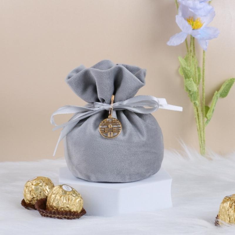 10Pcs Velvety Cloth Drawstring Bag Wedding Gift Wrapping Pouches Birthday Party Treat Bag For Candy Chocolate Jewelry