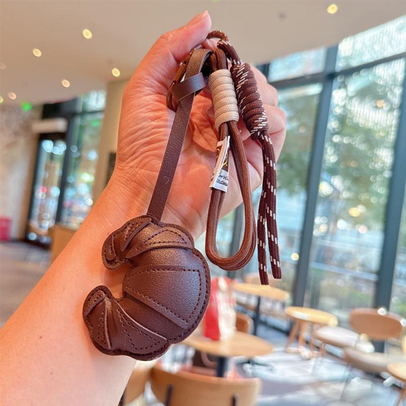 

Yogodlns 1PC Braided Rope Bag Pendant Cute Pendant Cute Croissant Ins Bag Pendant Fashion Hanging Charm one size кавовий