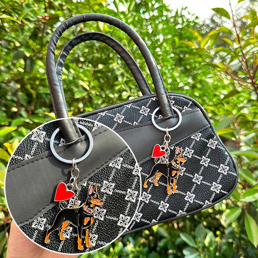 Personalized Doberman Keychain: Fashion Cartoon Alloy Bag Charm Pendant