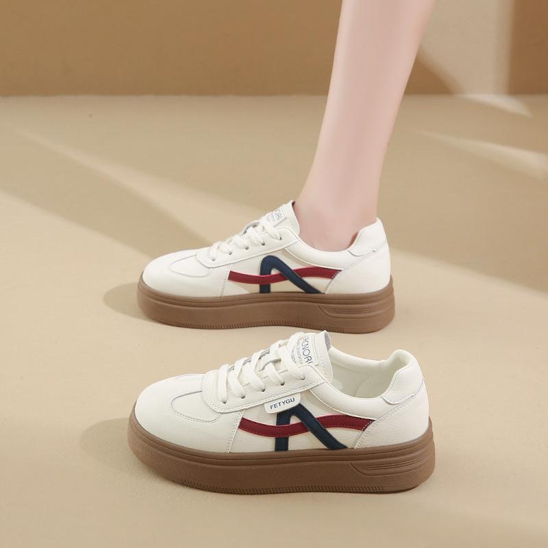 

Soft leather thick-soled German training little white shoes for women s 2025 summer and autumn models, versatile and showing feet, small and comfortab 40