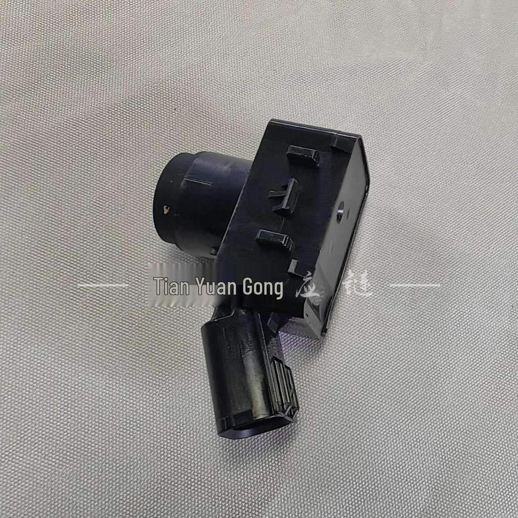 Toyota Reversing Radar Sensor 89341-K0060 for Prius, Land Cruiser, Prado, and Fortuner.