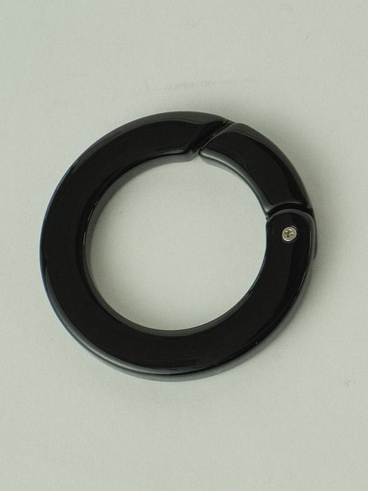 

VENGDI Black Round Charm black