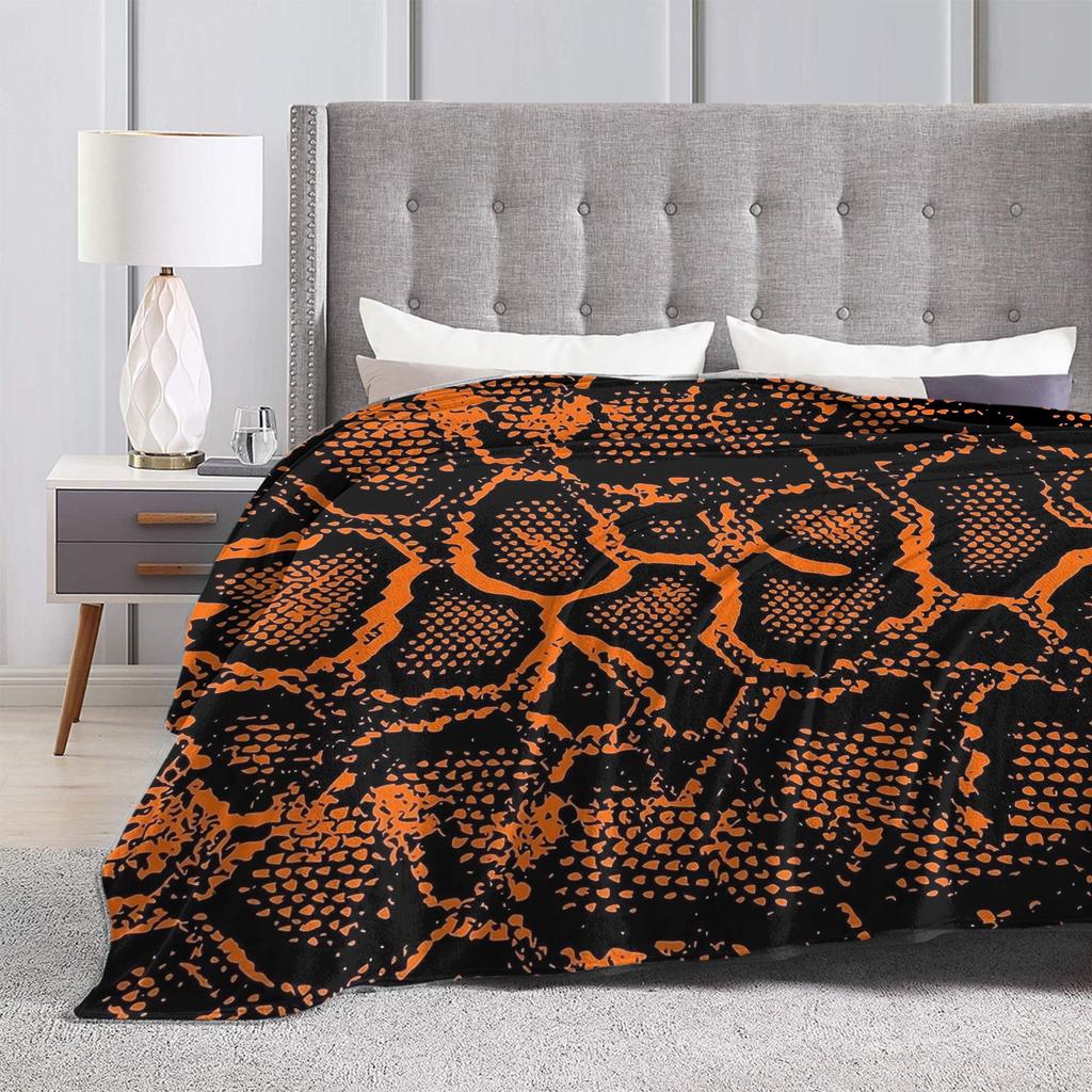 Soft BlanketsGirls Boys Camping Camouflage Military  Bedding Throws  Flannel Bedspread For Bedroom Fashion Sofa Bed Cover