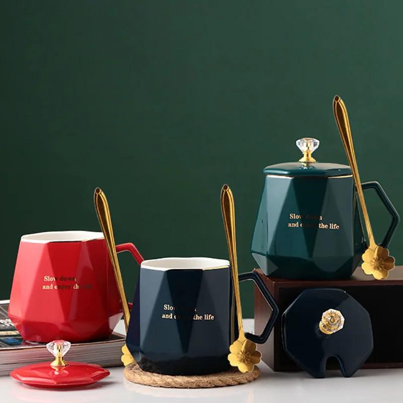 420 ml cană nouă coroană cu capac lingură cești de cafea ceașcă de Crăciun ceașcă pentru ceai căni originale Livrare gratuită Ceramica și ceramică Călătorii