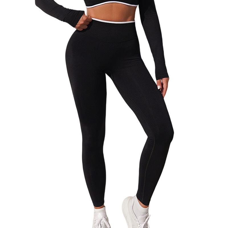 

High-Waisted Peach Seamless Yoga Pants for Fitness & Running M