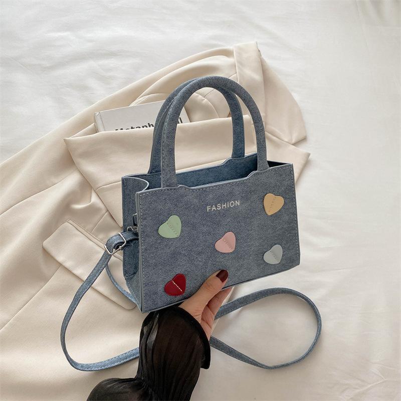 Casual Portable Work Small Bag, Popular Small Bag This Year, Women's 2025 Summer New Simple and Fashionable Messenger Bag