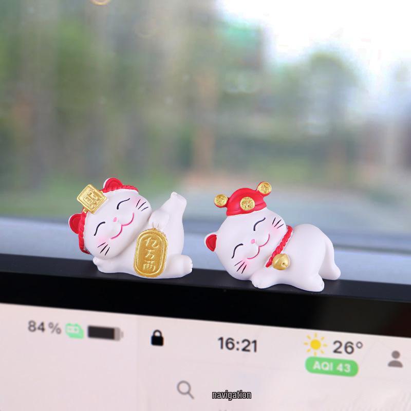 Wealth-Attracting Beckoning Cat Car Ornament - Central Control Screen Decoration Doll