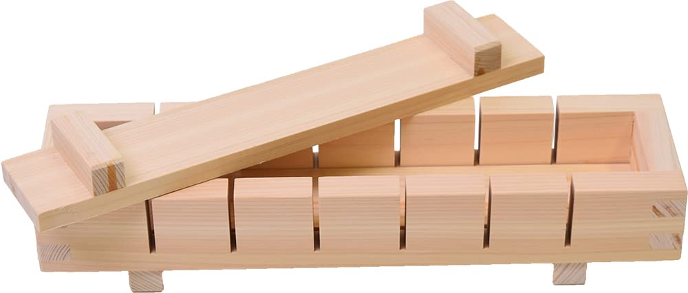 Kiso Kogei Hinoki Sushi Roll, 7-Cut (7.5 X 28 X 4.5cm), Beige