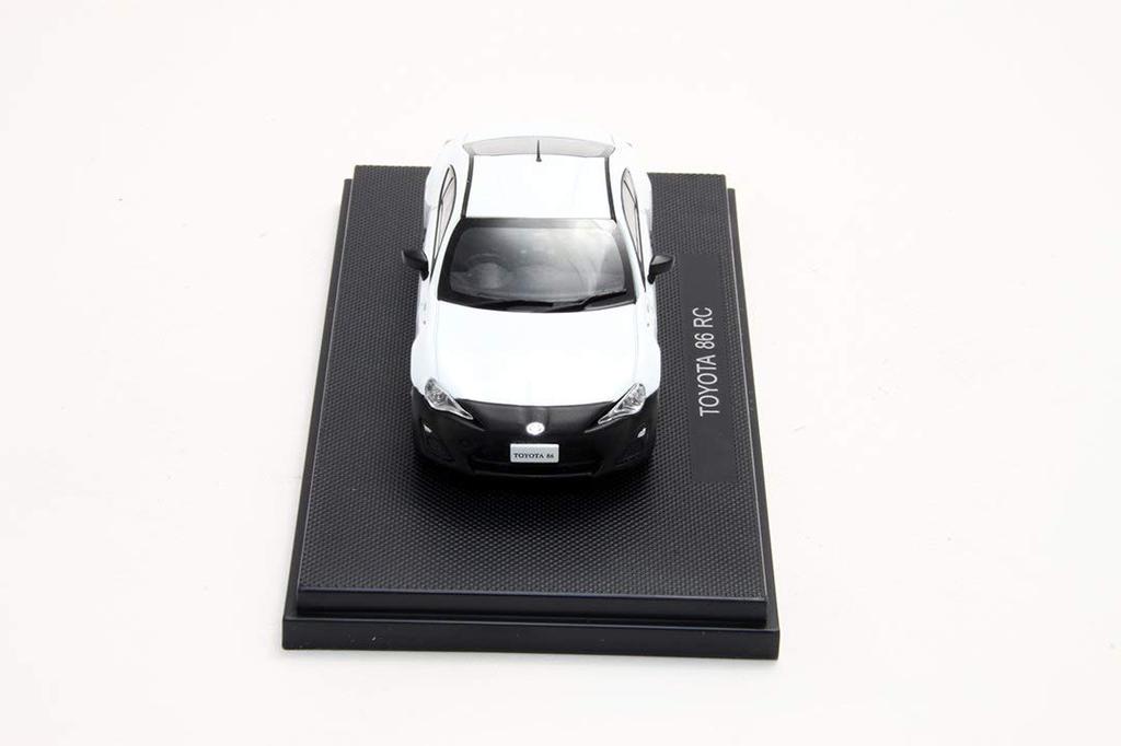 EBBRO TOYOTA 86 RC WHITE 1/43 (Finished Model)