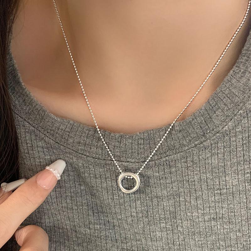 Runde Kugelkette Unregelmäßiger Ring Halskette Kalt und Modisch Neuer Stil Schlüsselbeinkette für Frauen