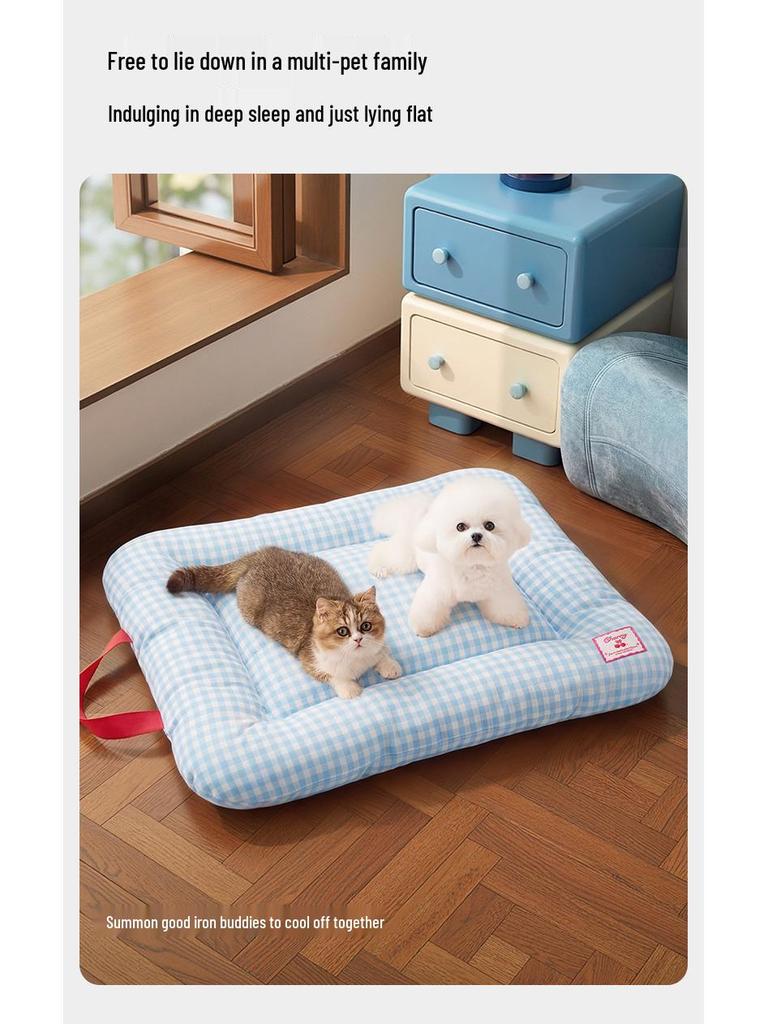 All-Season Pet Mat: Dog Bed, Cat Sofa, & Car Seat for Small/Medium Pets