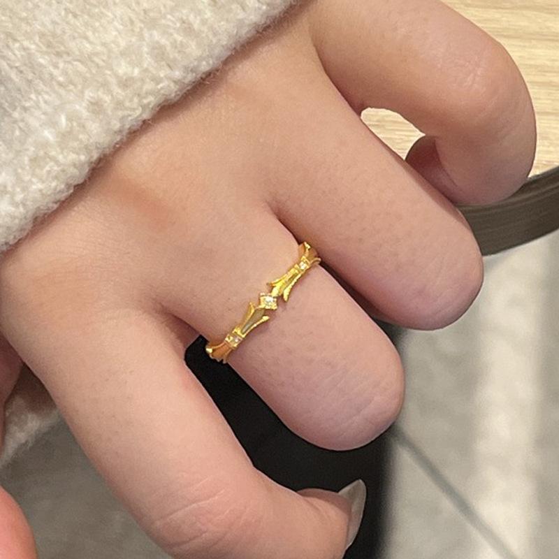 Unique Design Fashion Sense Simple Stacking Style Rings Geometric Diamond inlay rings for women Fine