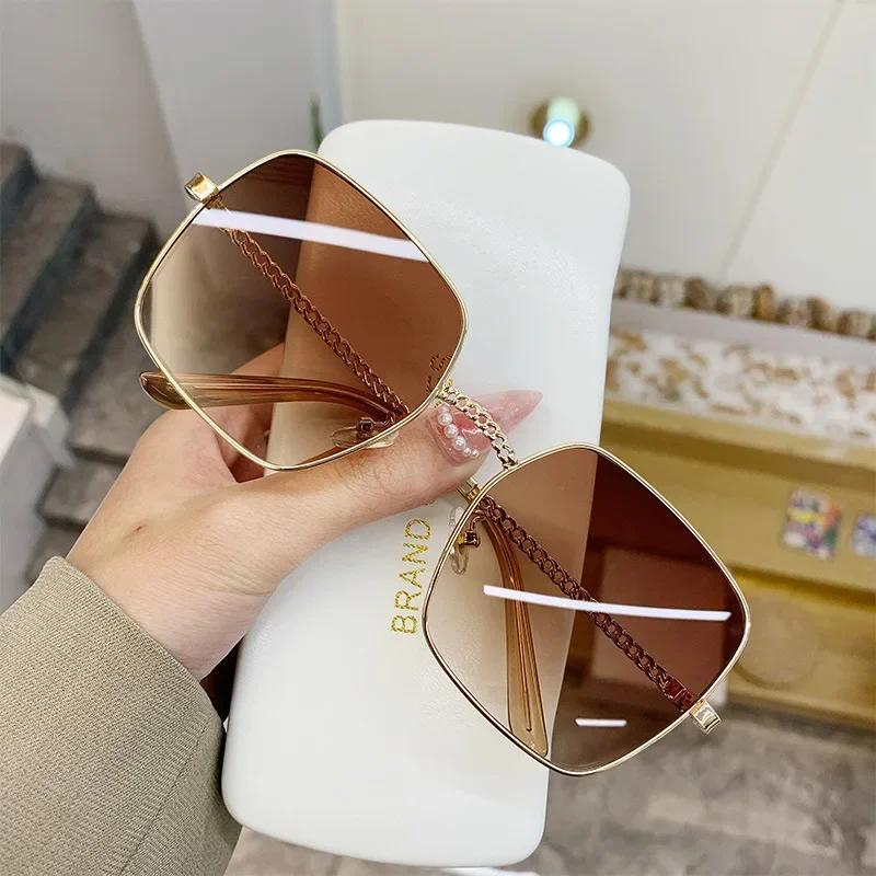 New Classic Oversize Sunglasses Women Brand Designer Metal Big Frame Luxury Shades Sun Glasses Eyewear