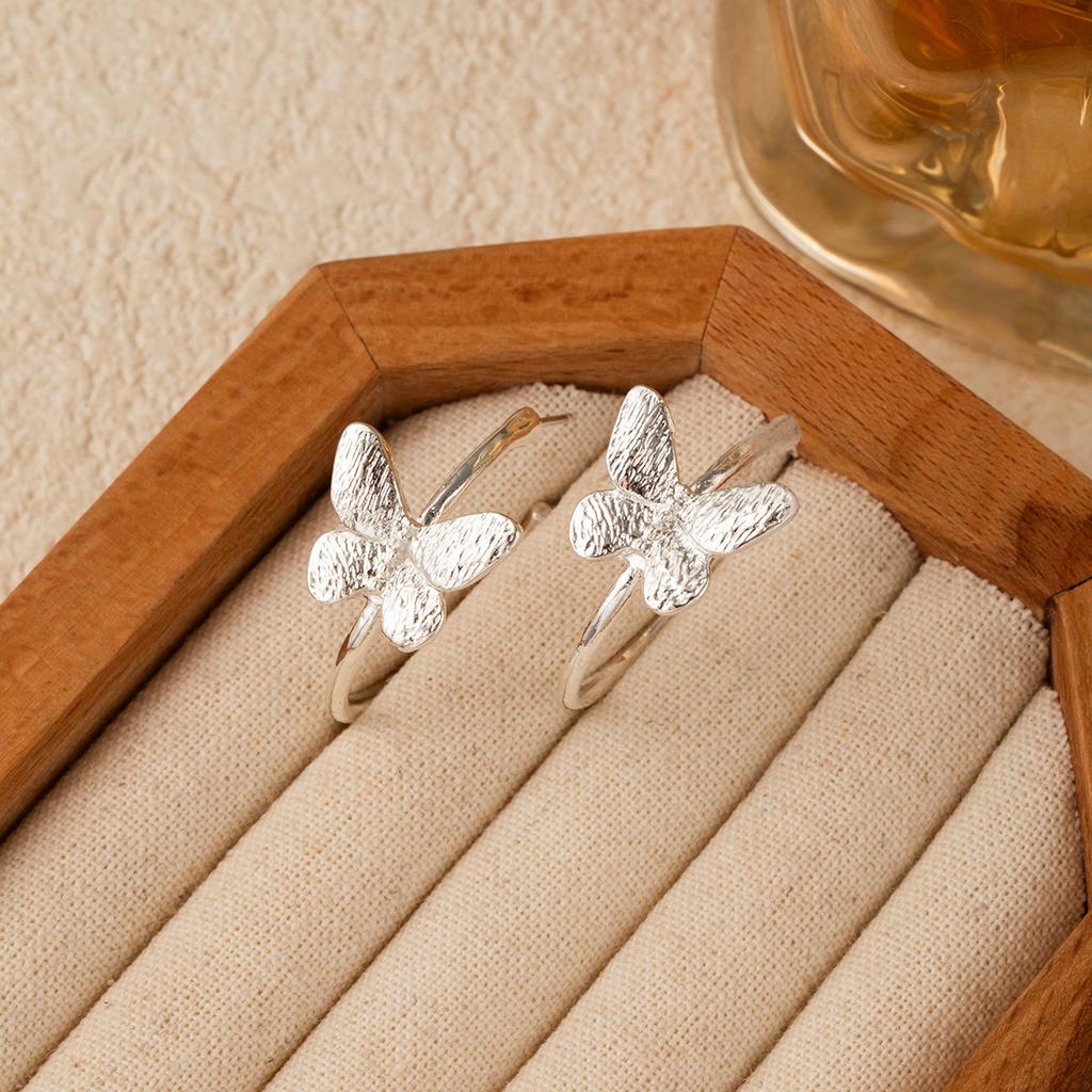 Süße Mädchen Einfache Ohrringe Leichte Schmetterlingsohrringe Mode Hohes Temperament Dreidimensionale Ohrringe