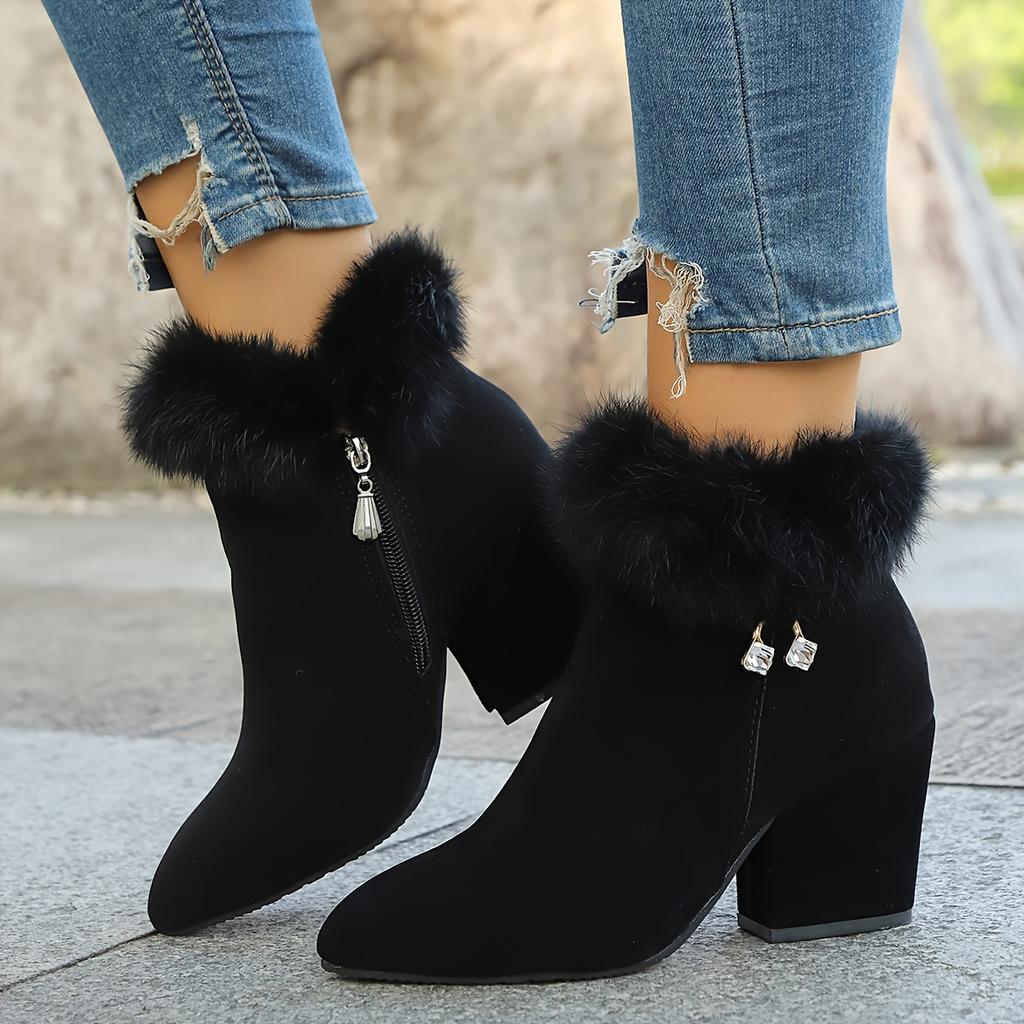 New Padded Martin Boots Women's Cotton Boots 2025 New Large Size Pointed Head Rhinestone Fur Short Boots