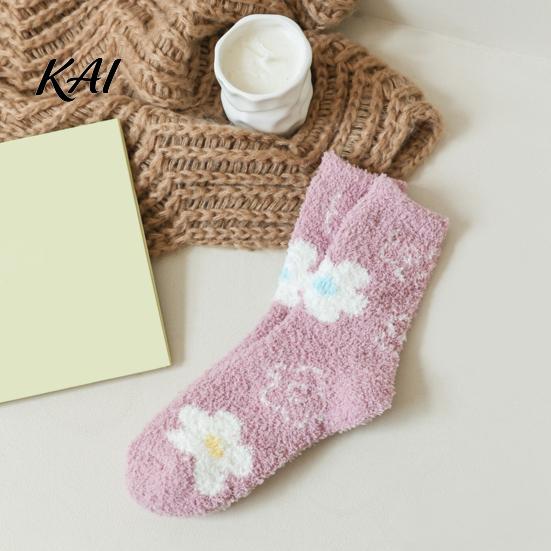 Winter Gift for Cold Feet Coral Fleece Socks Women, Soft Thermal Crew with Non-Binding Warm Sleeping Top, Fuzzy Sleep Cute Prints Autumn Velvet