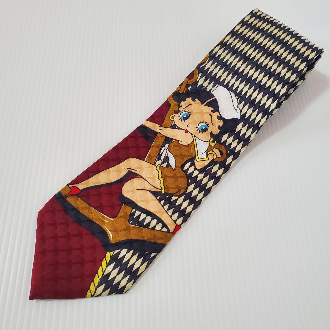 

[Б/У] ГАЛСТУК ИЗ НАТУРАЛЬНОГО ШЕЛКА Betty Boop