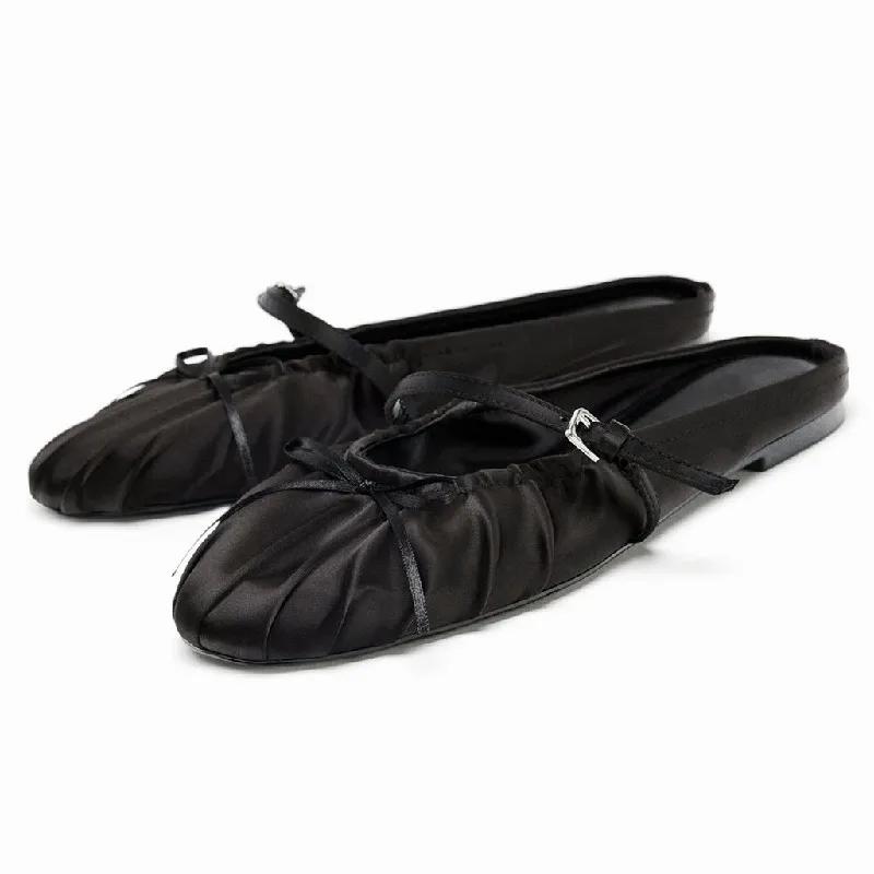 

Fashion Round Toe Bow Decorative Flat Sandal Women Elegant Pleated Narrow Band Buckle Designer Shoe Cozy Soft Bottom Casual Shoe 42