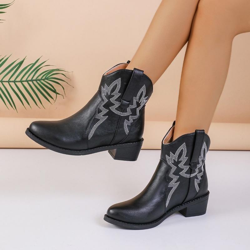 Fashion Women's Boots Luxury Pointed Leather Boot Retro Embroidery Western Cowboy Boots for Women Chunky Heels Knight Boots Ankle Botas