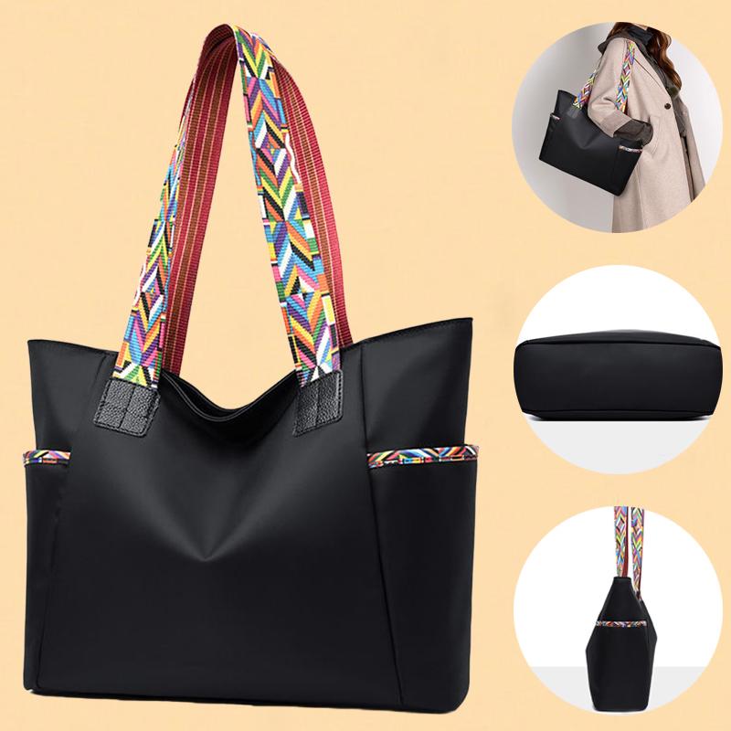 Neutral Style Bags Are Suitable for Daily Commuting and Going to Work They Come in Single-Shoulder and Hand-Held Styles.
