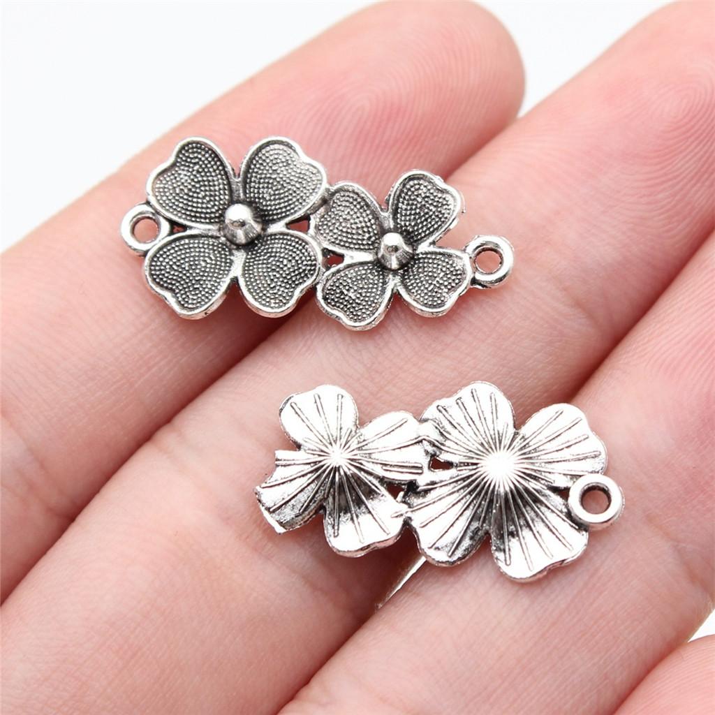 Connettori Fiore a Lavoro Aperto Gancio per Ciondolo Colore Bronzo Antico Creazione Gioielli Accessori Fatti a Mano Connettori per Ciondoli