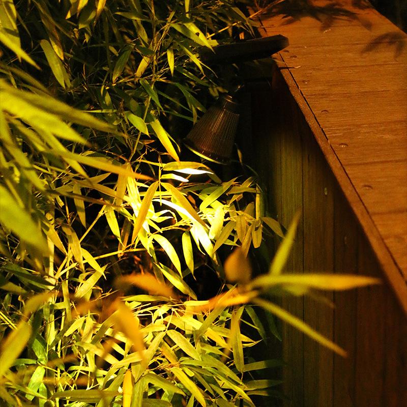 1PC Solar Spotlight Plug-in Lawn Light LED Projection Light Outdoor Waterproof Garden Landscape Garden Decoration Garden Light