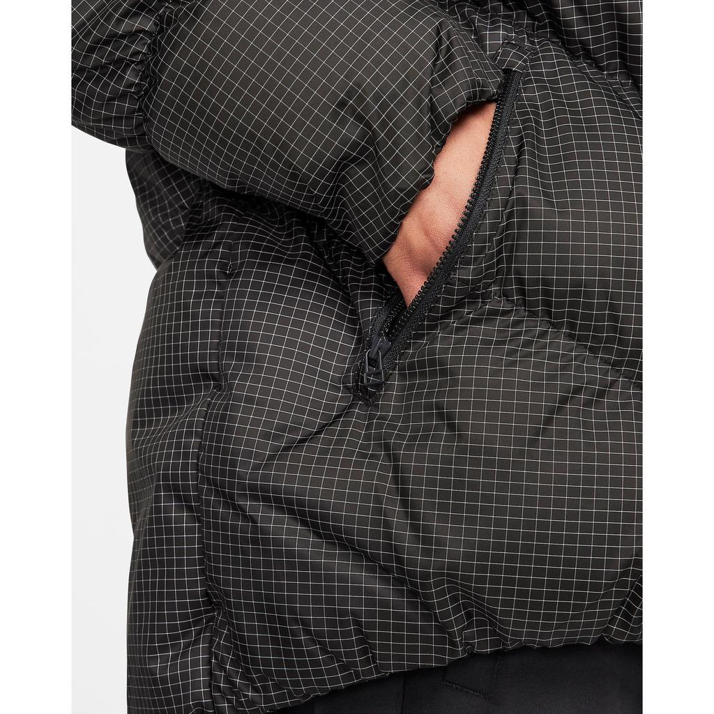 Nike Therma-Fit Luźna Kurtka Puchowa Damska Kurtka Czarna FB8788-010