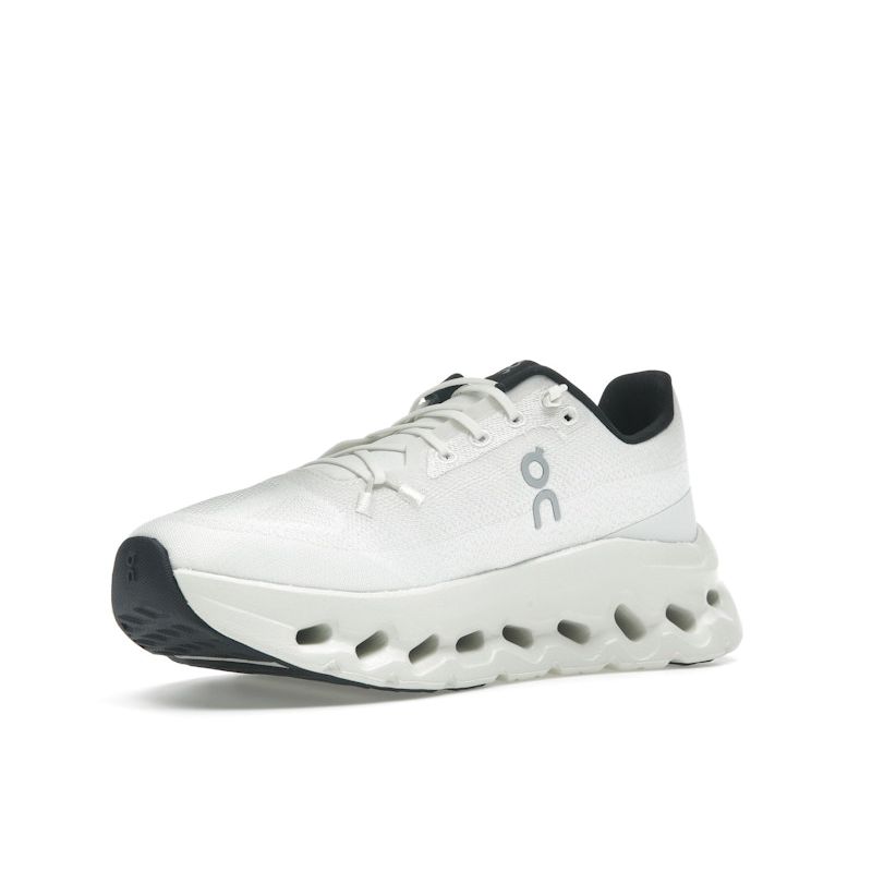 ON Cloudtilt Pear Ice Women Sneakers Green 3WE10052531