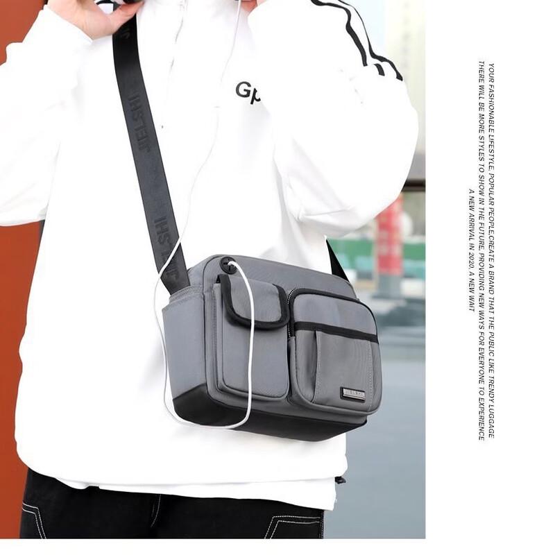 

Легкая мужская сумка через плечо в стиле business casual от OEING