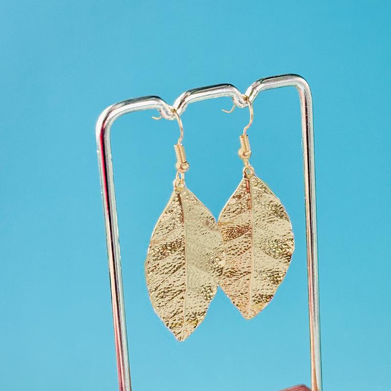 Personalized Simple Leaf Earrings Necklace Set Temperament Classic Retro Earrings