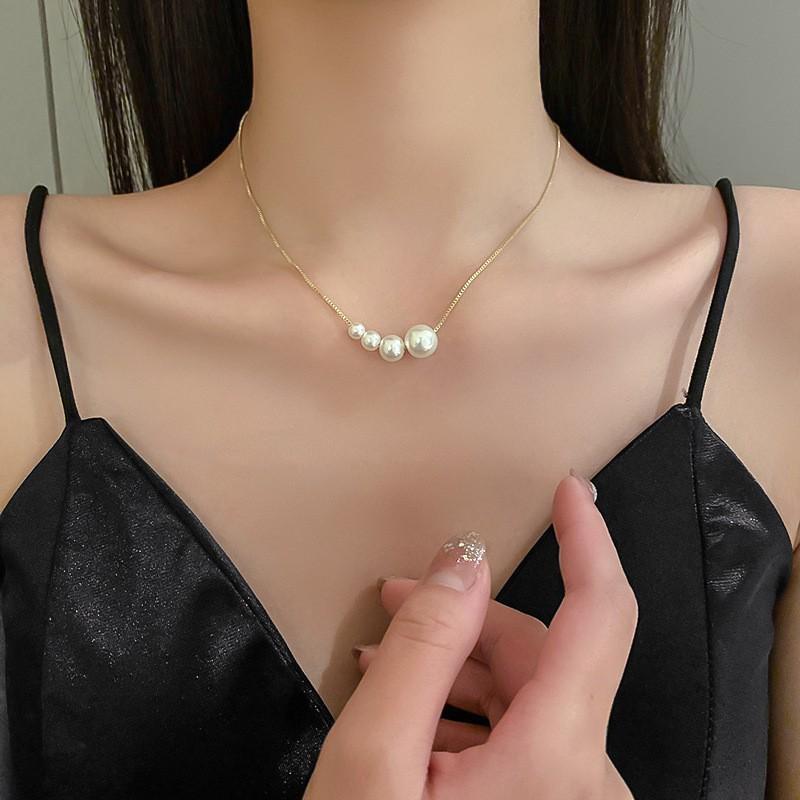 925 Sterling Silver Pearl Necklace - Gradient Clavicle Chain for Women, Autumn/Winter Fashion, Light Luxury High-End Sweater Accessory