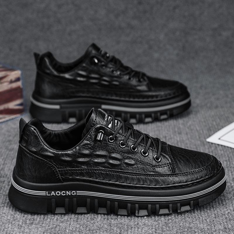

Designer Luxury Fashion Mens Leather Casual Shoes Sport Business Retro Men s Skate Shoes Outdoor Comfortable Non-slip Lace-up 39