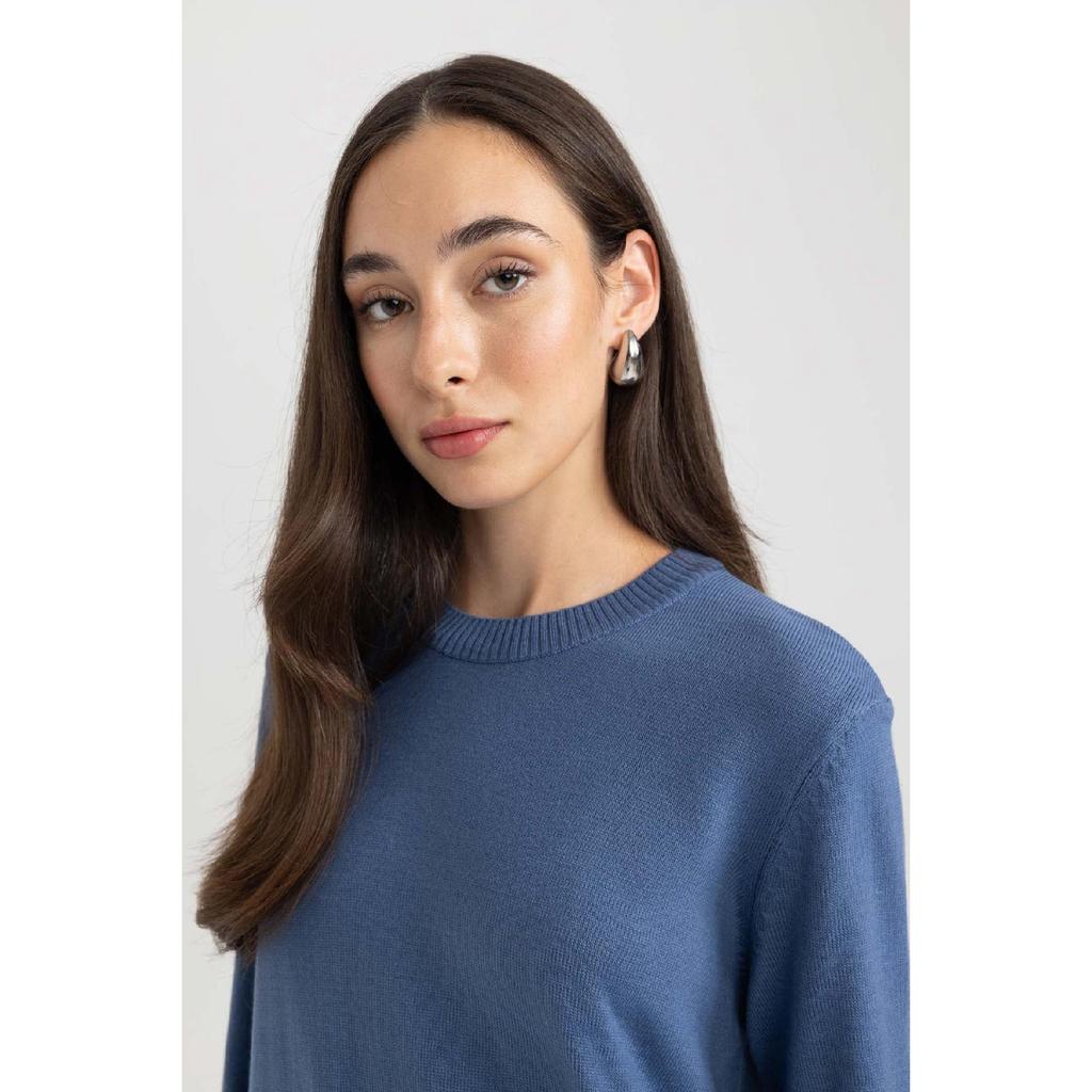 Tunika z okrągłym dekoltem o regularnym kroju