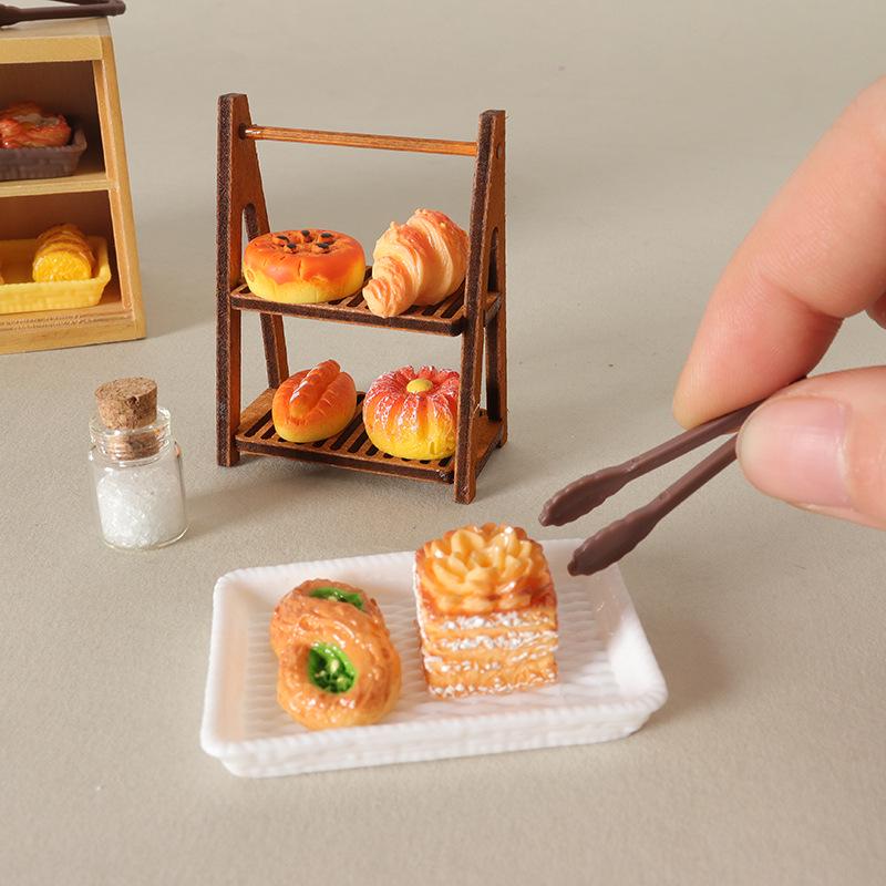 Dollhouse Miniature Kitchen Accessories: Double-Layer Shelf Tray with Bread Model