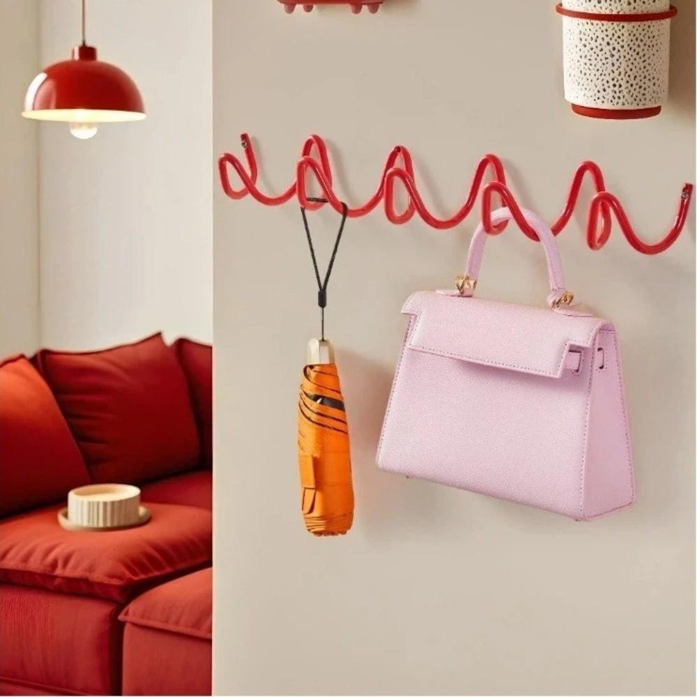 Vlnové Tvarované Věšáky na Oblečení Kovový Věšák Kreativní Polička na Oblečení Domov