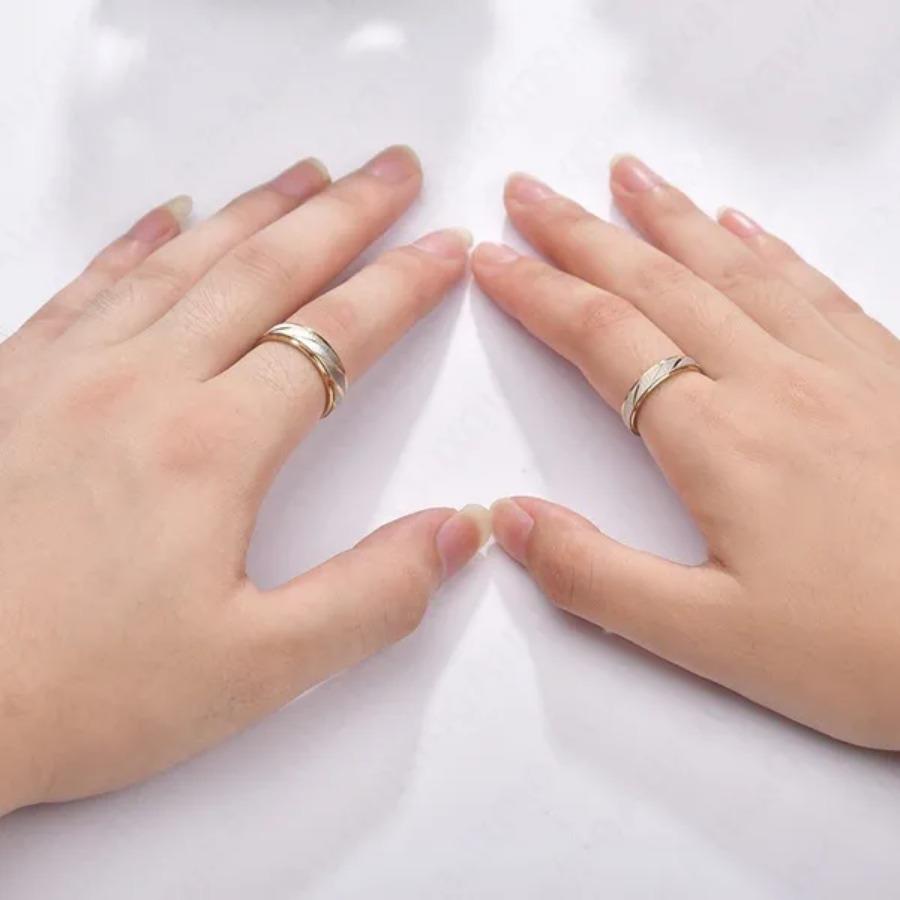 18K Gold Plating Titanium Steel Lovers Couple Rings Gold Wave Pattern Wedding Proposal Ring for Couples Engagement Jewelry