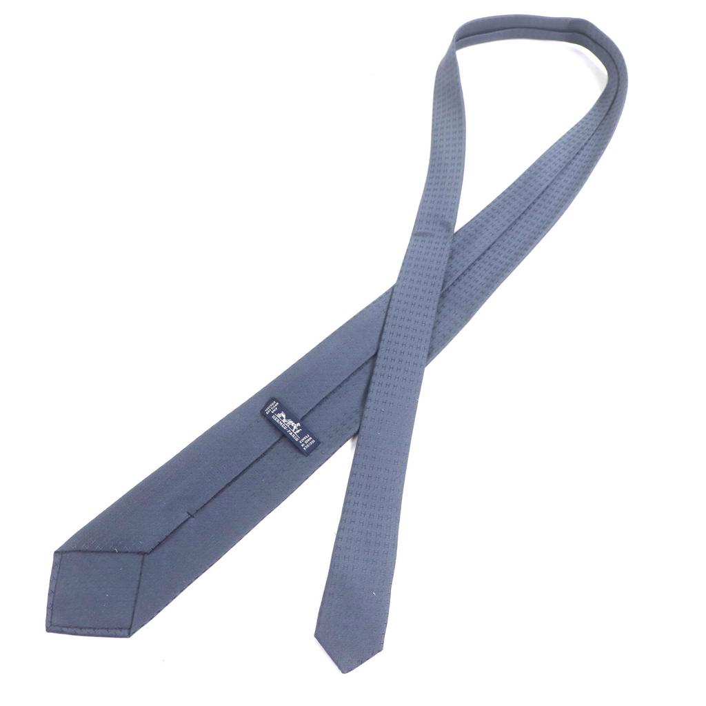 Bezchybná kravata HERMES CRAVATE FACONNEE Fasone H MARINE/BLEU hodvábna pánska 038188T Použitá