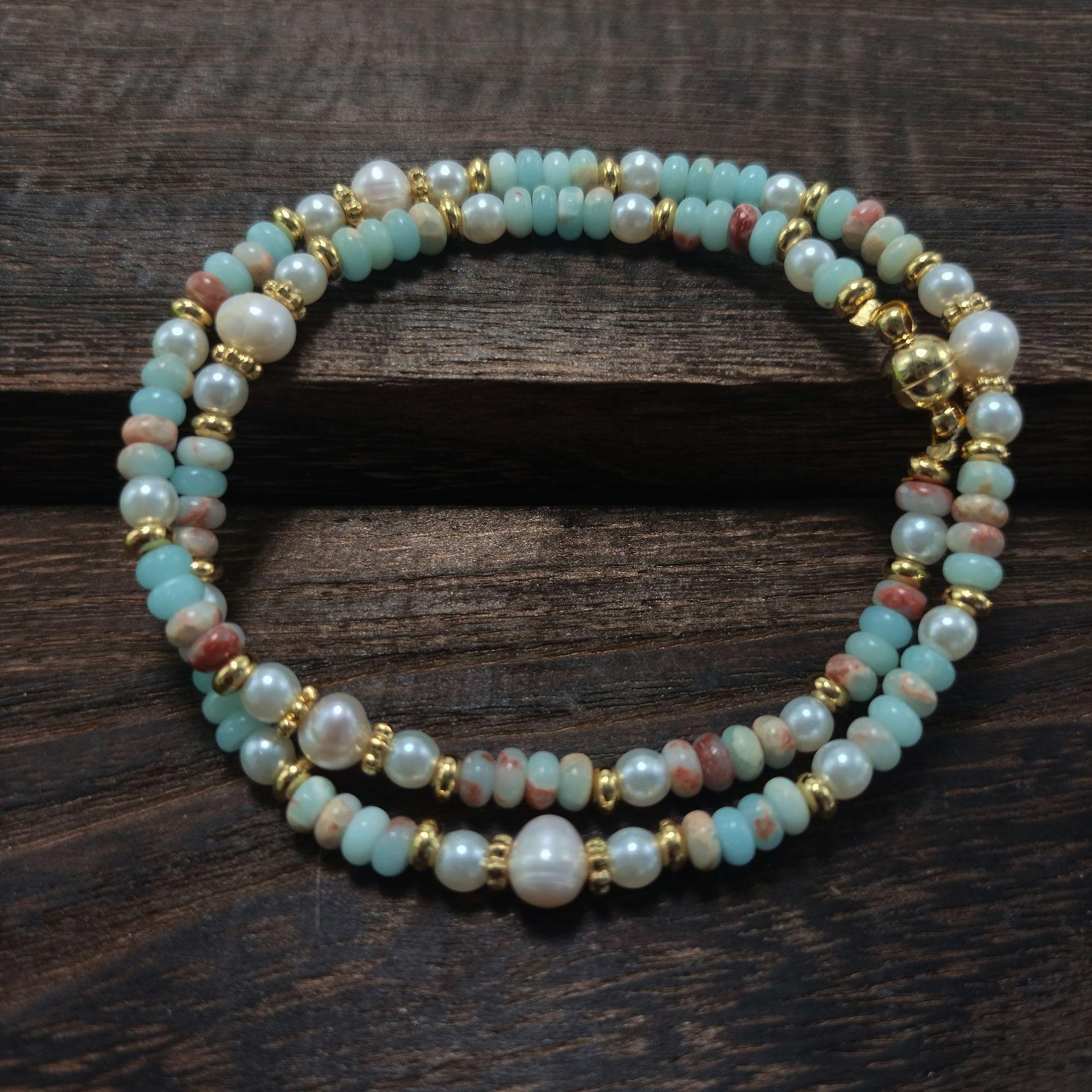 

Яркий Ручной Работы Модный Браслет из Жемчуга Пресной Воды и Камня Шоушань с Ретро-Шиком