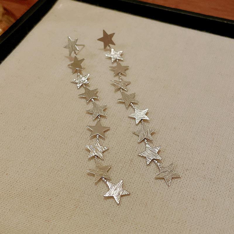 

Silver needle metal star fringed earrings European and American fashion temperament earrings niche versatile high-end earrings women